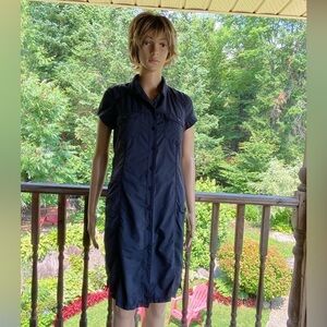 COLUMBIA Titanium Navy Blue Button Down
Activewear Sports Dress Size Medium